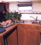 photo of  33' BAYLINER 3388